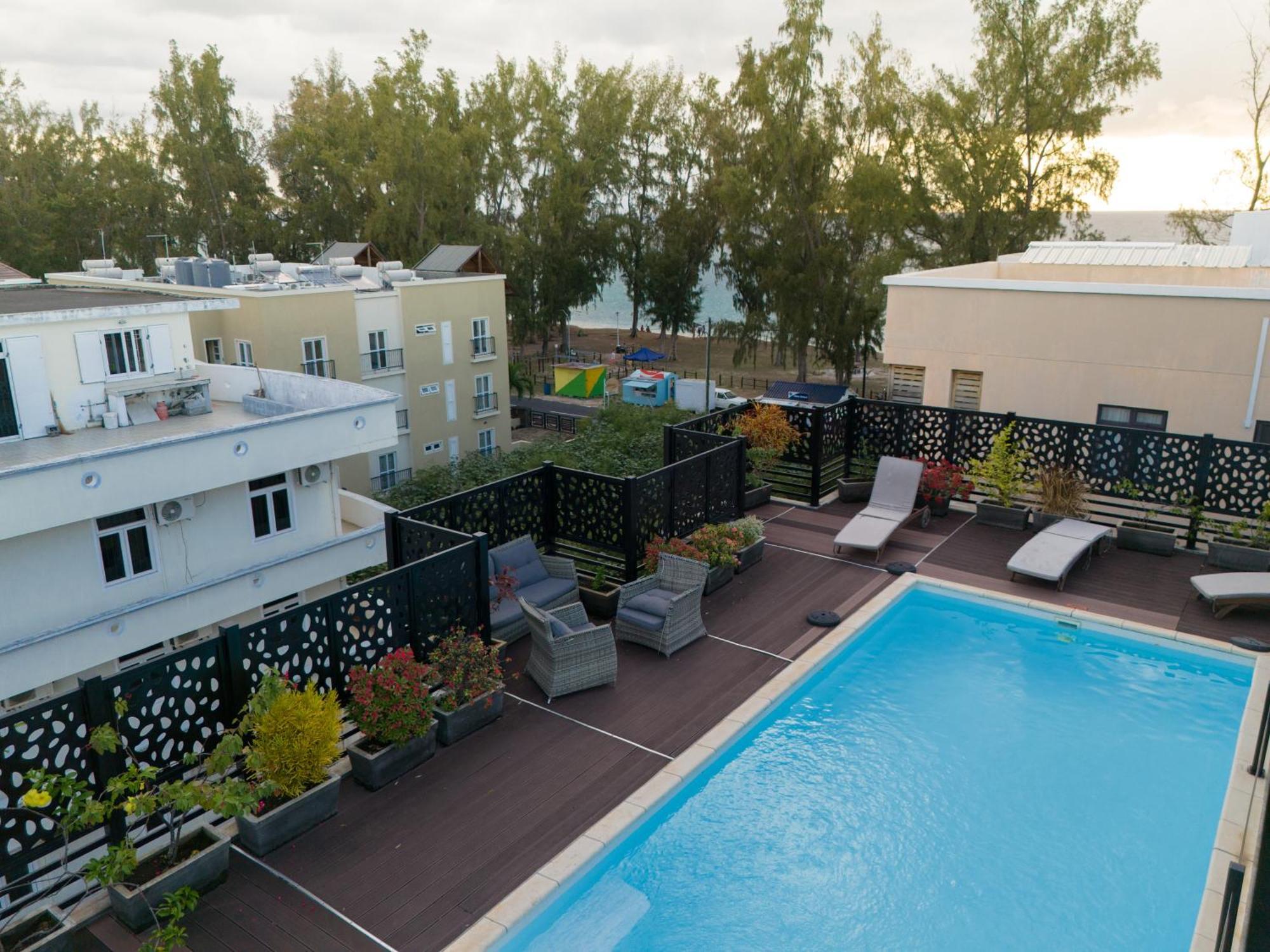 Shanti Haveli Beachfront Apartments Flic-en-Flacq Exterior foto